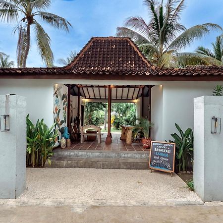 Coconut Garden Resort Gili Trawangan Luaran gambar