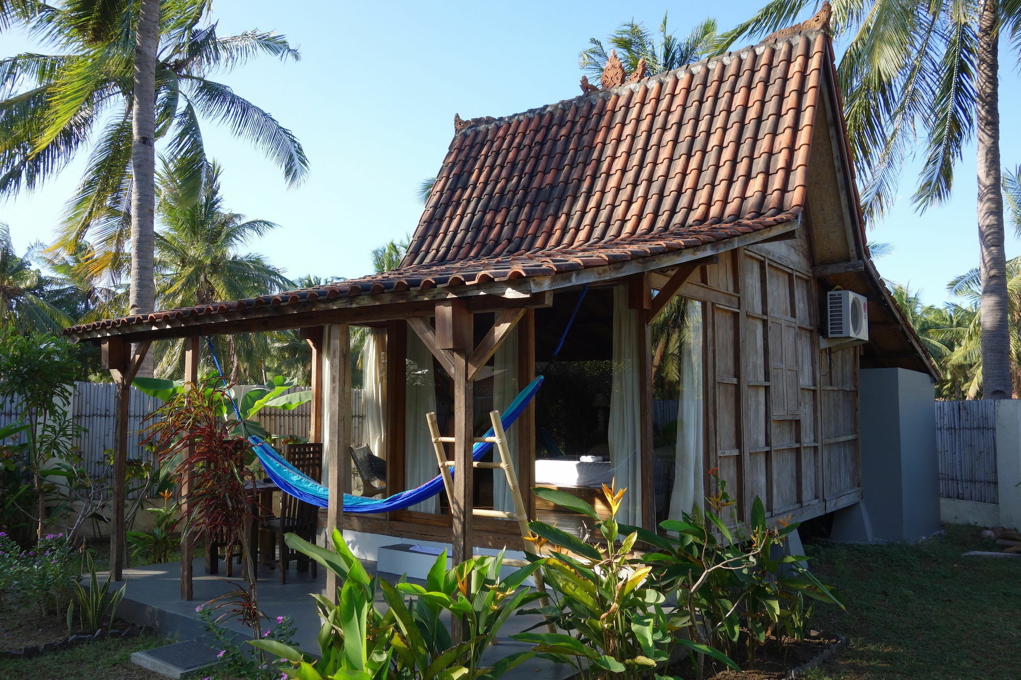 Coconut Garden Resort Gili Trawangan Luaran gambar